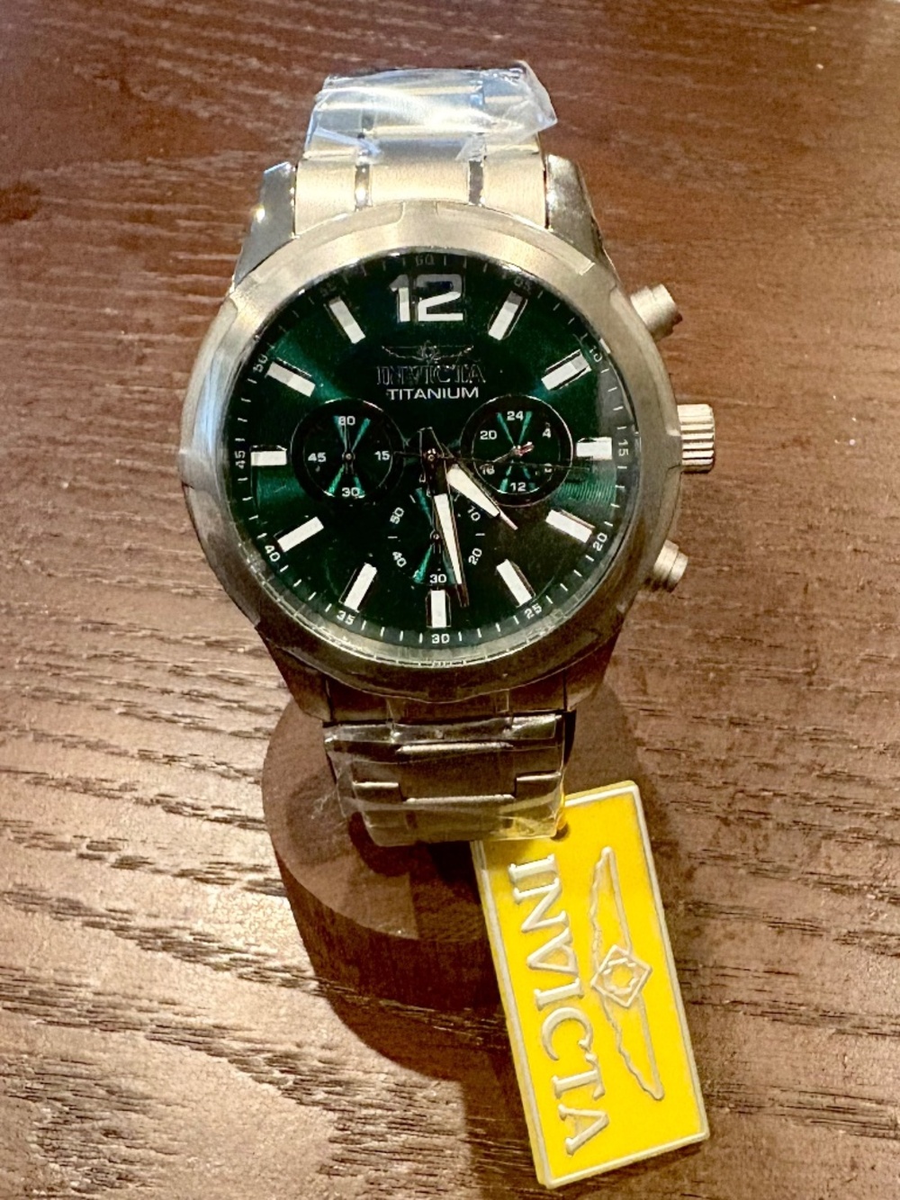 Invicta 47512 Men's Pro Diver Green Dial Titanium Stainless Steel Watch